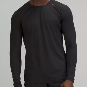 LARGE LULULEMON black Fundemental long sleeve Men's